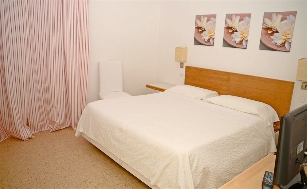 Hotel Kinda Castiglione della Pescaia Zewnętrze zdjęcie